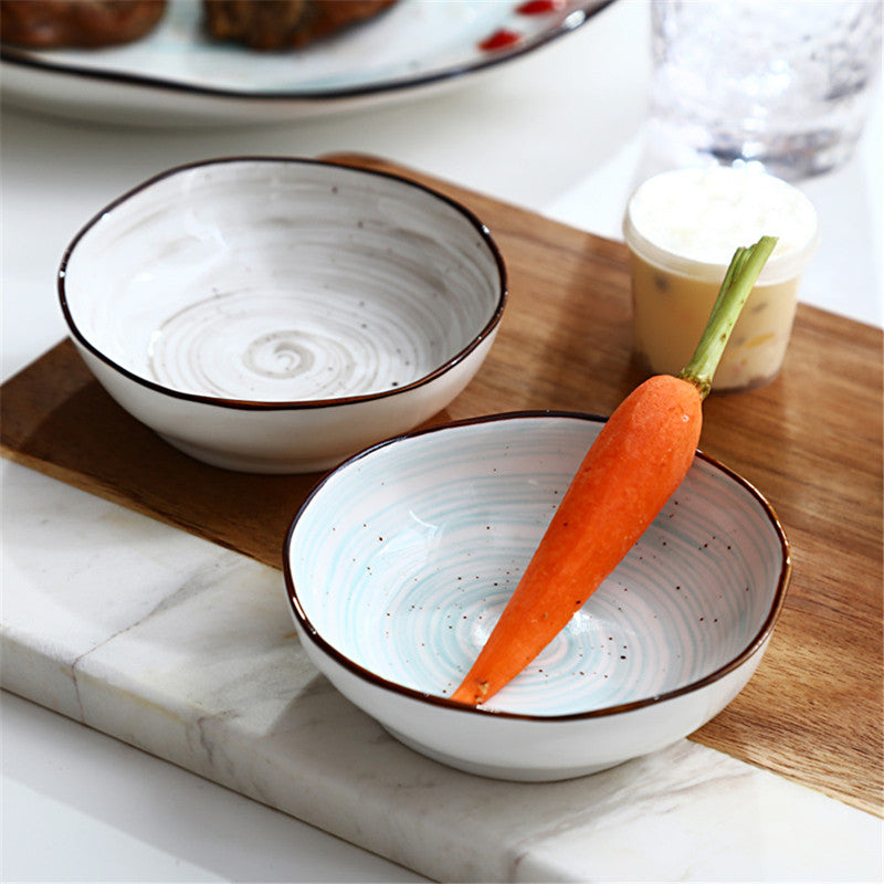 Thread hand-painted ceramic seasoning dish