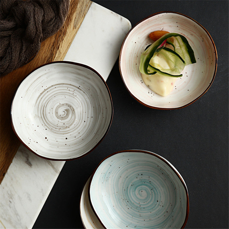 Thread hand-painted ceramic seasoning dish