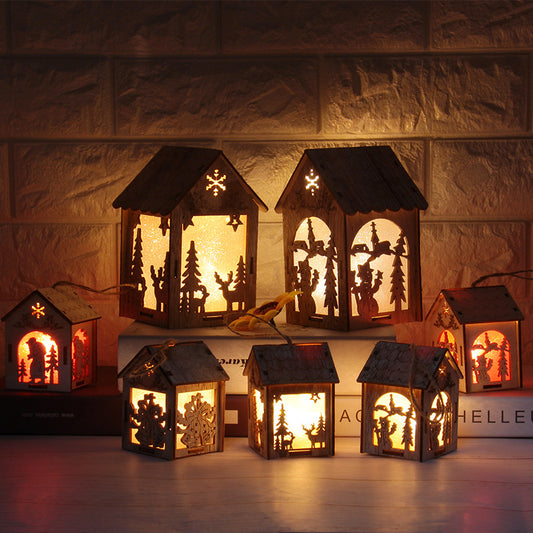 Creative Small Wooden House Christmas Decorations