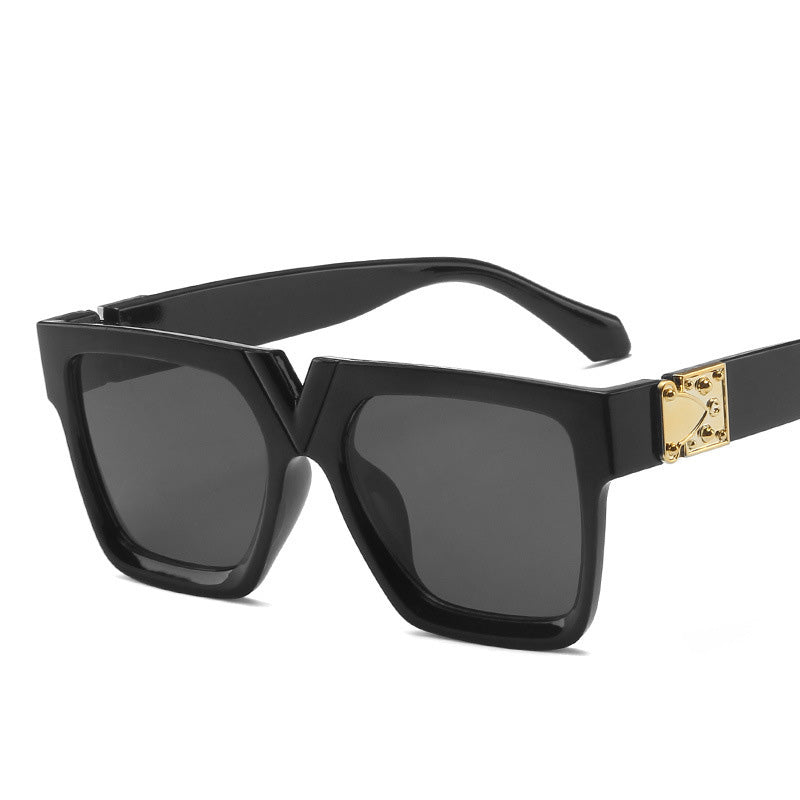 Fashion Simple Retro V-Shaped Sunglasses