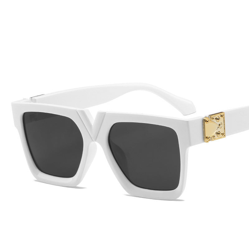 Fashion Simple Retro V-Shaped Sunglasses