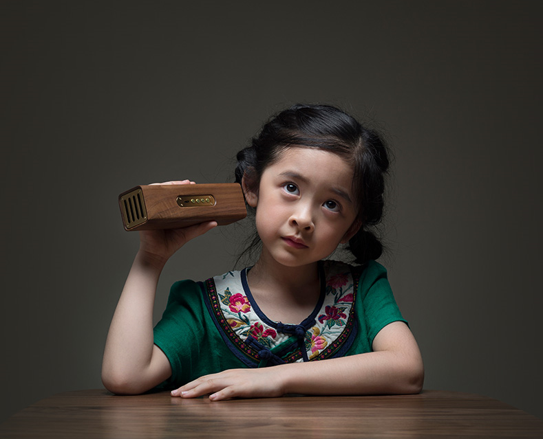 Black Walnut Wood Speaker