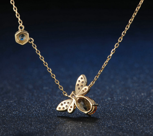 Natural citrine peridot micro-inlaid bee necklace