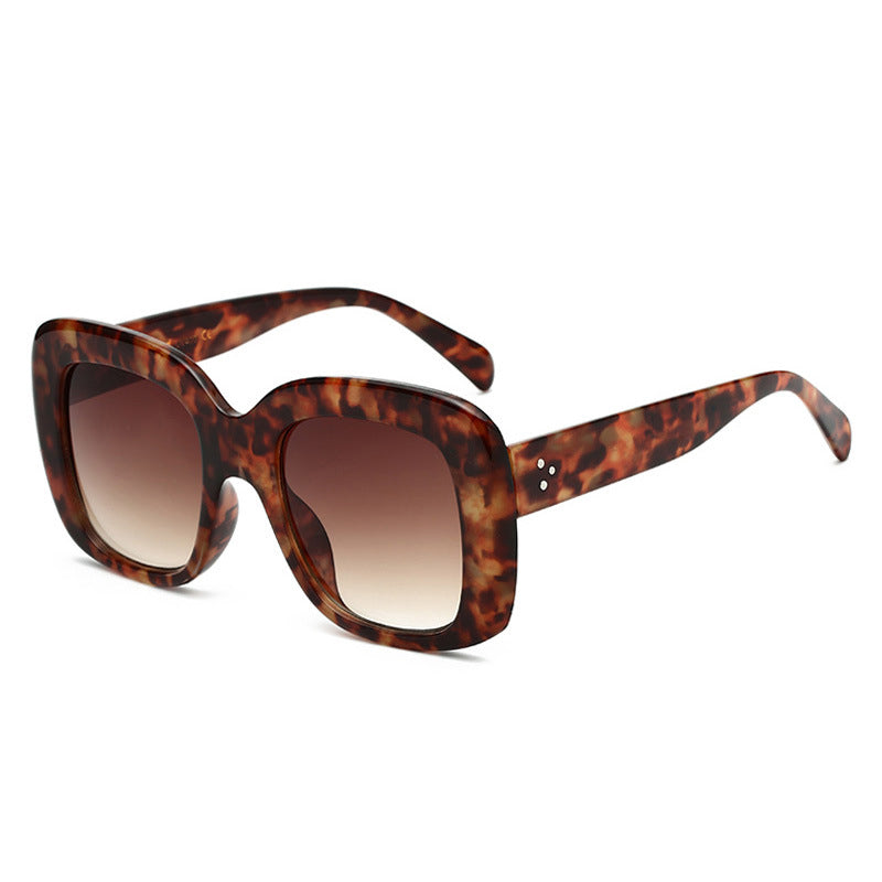 Stylish Women's Sunglasses Retro Square Anti-UV Flat Mirror