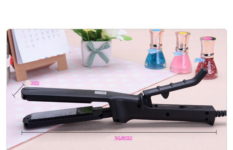 Ceramic hair straightener