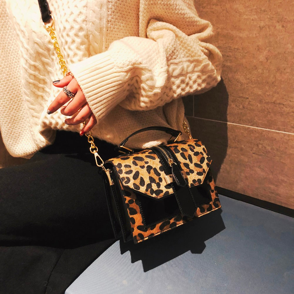 Leopard Crossbody Bags For Women With Zipper Decoration Ladies Chain Handbags And Purses Patent Leather Small Shoulder Bag